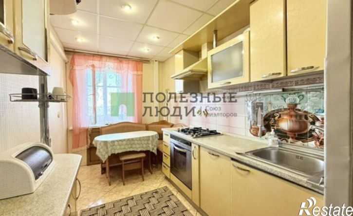 3-комн квартира ул Паровозная, 5,  д. 5