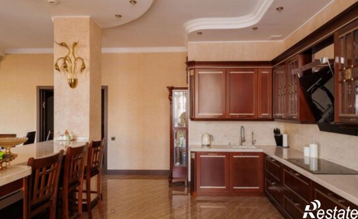 5-комн квартира Красноармейская улица, 1,  д. 1