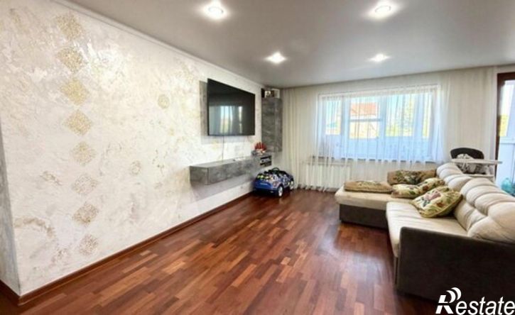 3-комн квартира ул Костомаровская, 5,  д. 5