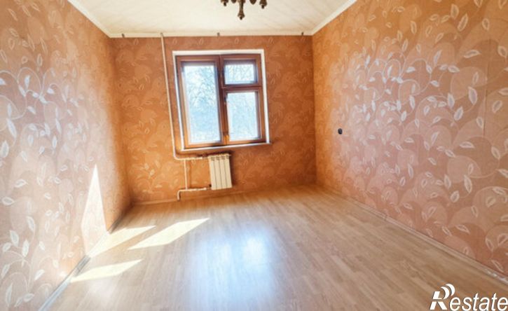 2-комн квартира ул Бурова, 4,  д. 4