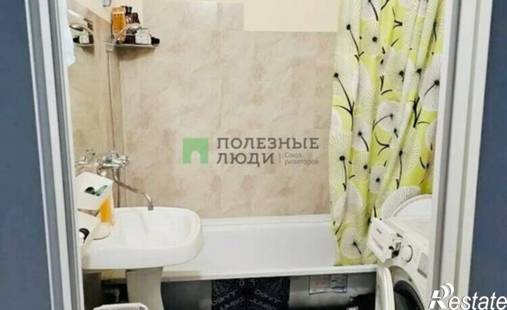 3-комн квартира ул Зареченская, 1 2,  д. 1 2,  к. 2