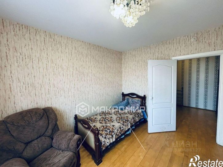 3-комн квартира Приборостроительная улица, 80,  д. 80