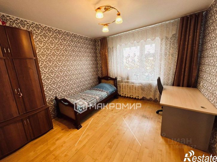 3-комн квартира Приборостроительная улица, 80,  д. 80