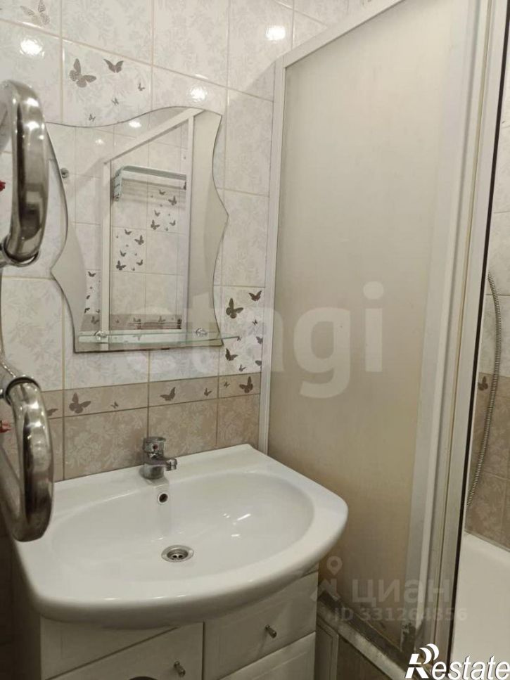 3-комн квартира ул 8 Марта, 19,  д. 19
