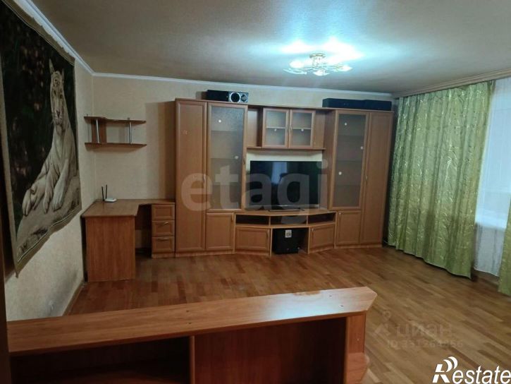3-комн квартира ул 8 Марта, 19,  д. 19