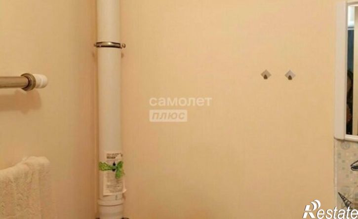 1-комн квартира ул Емлютина, 3,  д. 3