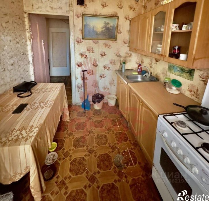 3-комн квартира ул 8 Марта, 27,  д. 27