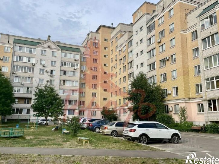 2-комн квартира ул Кромская, 10,  д. 10
