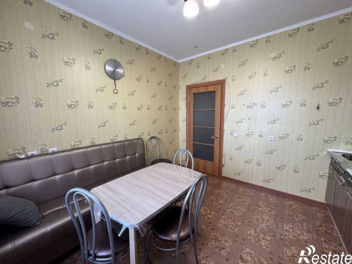 2-комн квартира бульвар Молодёжи, 20,  д. 20