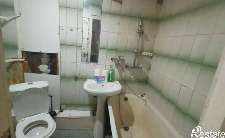 2-комн квартира ул 60-летия Октября, 18,  д. 18