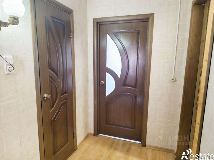 2-комн квартира улица Бурова, 4,  д. 4