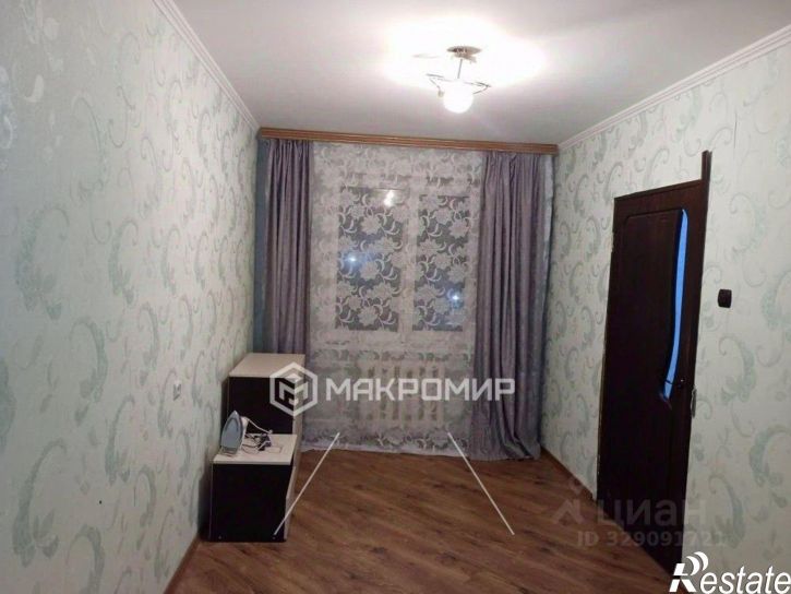 2-комн квартира ул Рощинская, 13,  д. 13