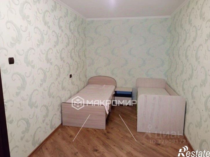 2-комн квартира ул Рощинская, 13,  д. 13