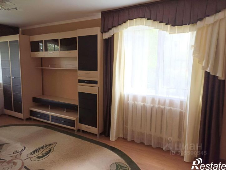 2-комн квартира ул Комсомольская, 402,  д. 402