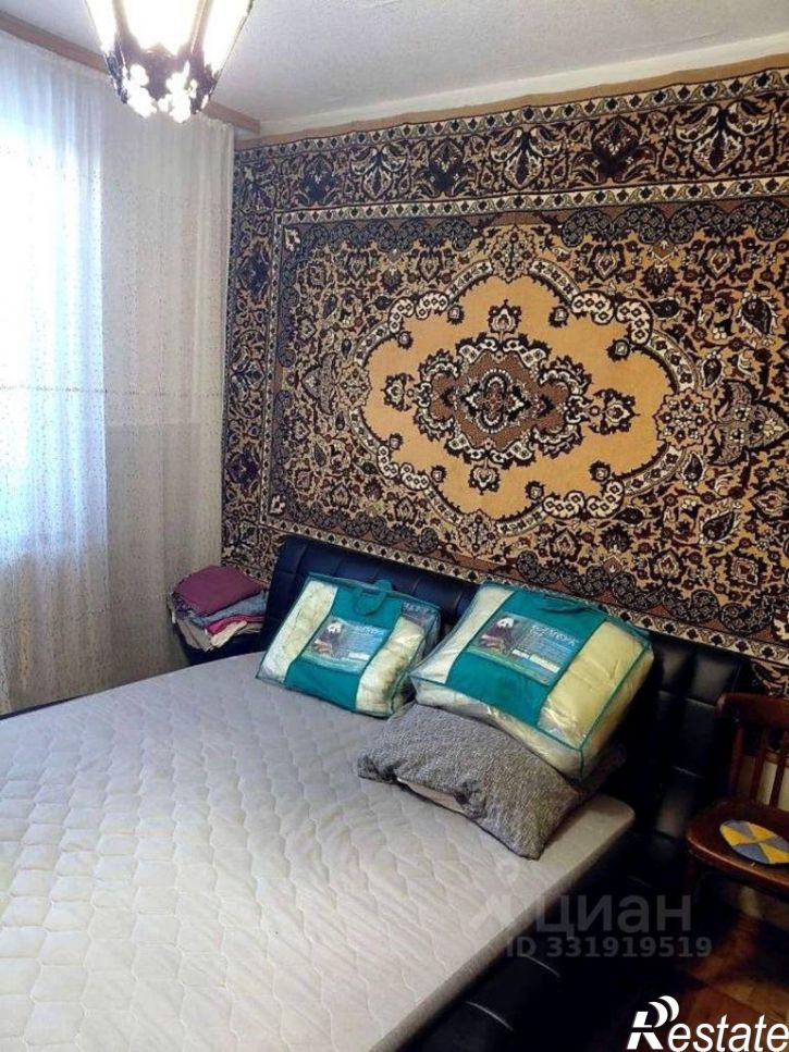 3-комн квартира ул Латышских Стрелков, 1,  д. 1