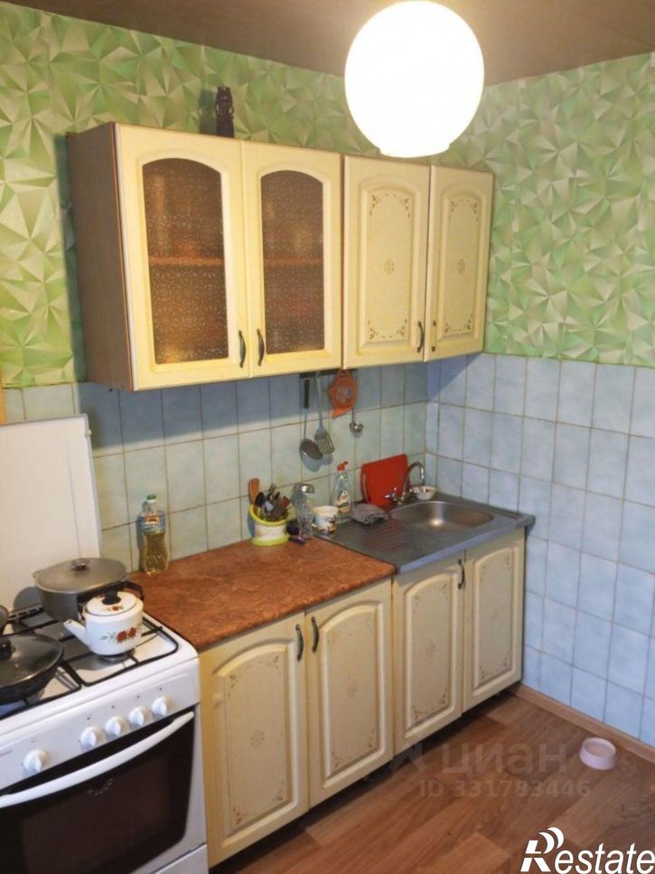 3-комн квартира ул Космонавтов, 5,  д. 5