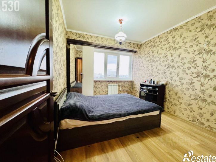 3-комн квартира пл Поликарпова, 10,  д. 10
