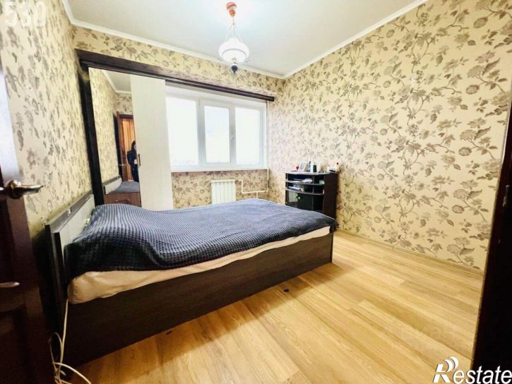 3-комн квартира пл Поликарпова, 10,  д. 10