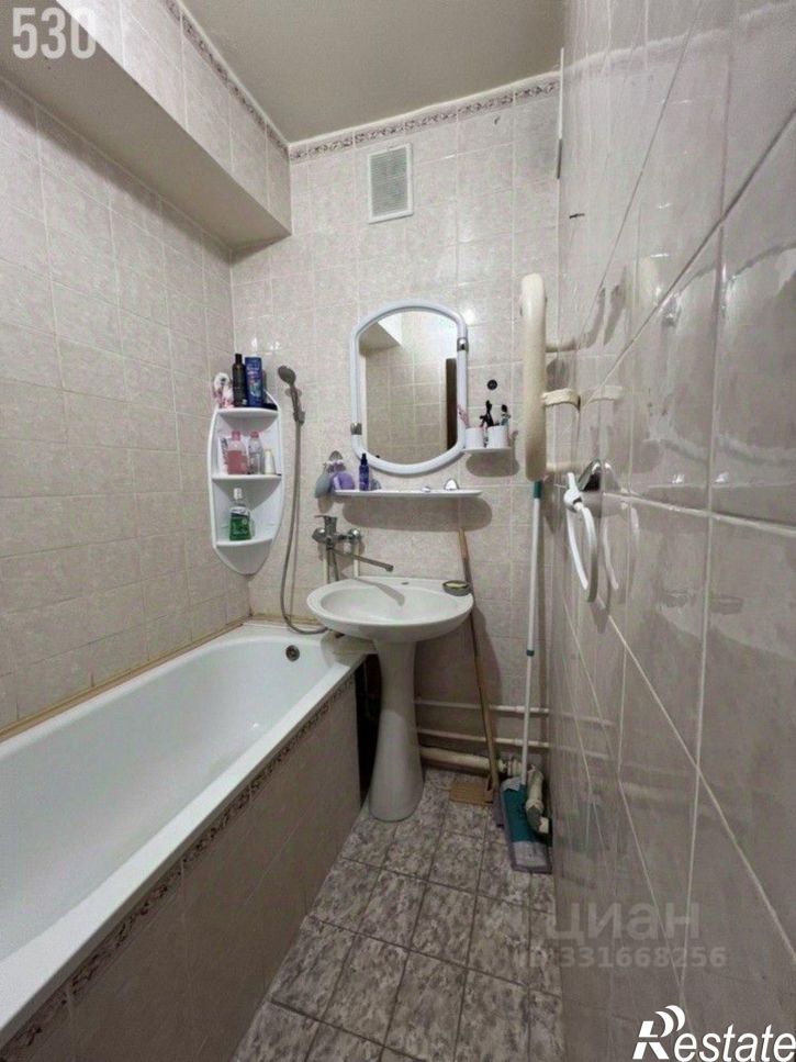 3-комн квартира пл Поликарпова, 10,  д. 10