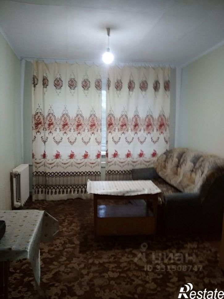 Комната Бетонный пер, 13,  д. 13