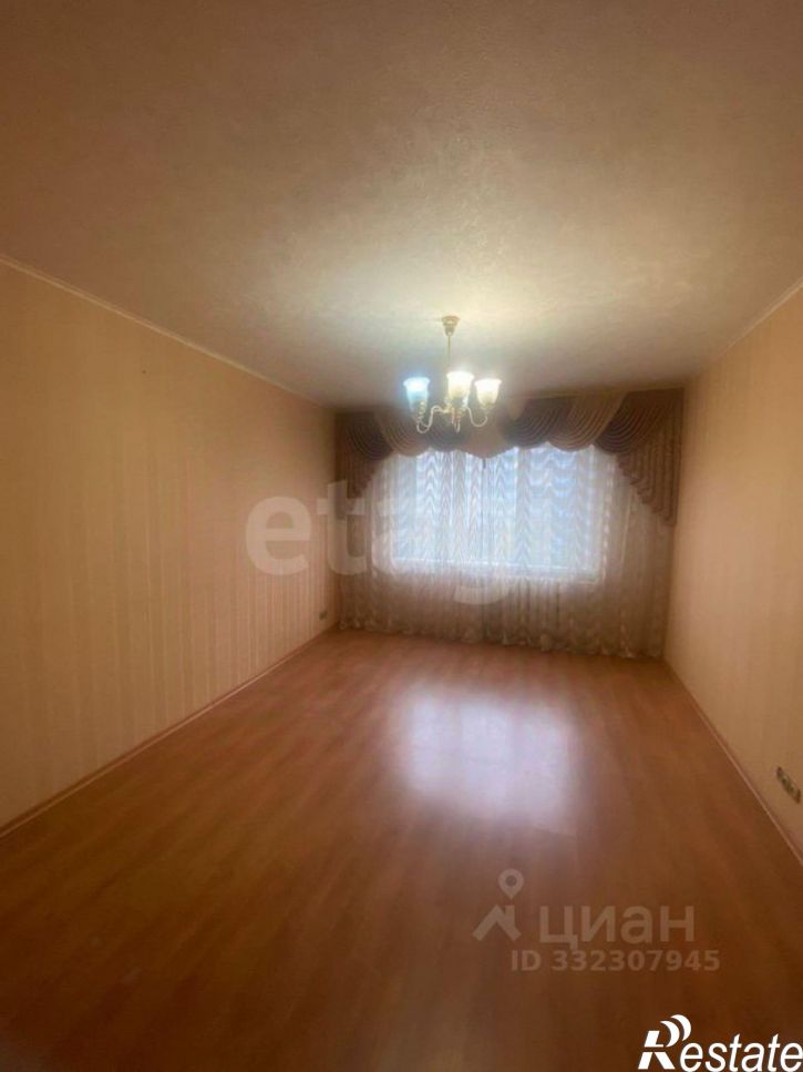 3-комн квартира ул Дмитрия Блынского, 12,  д. 12