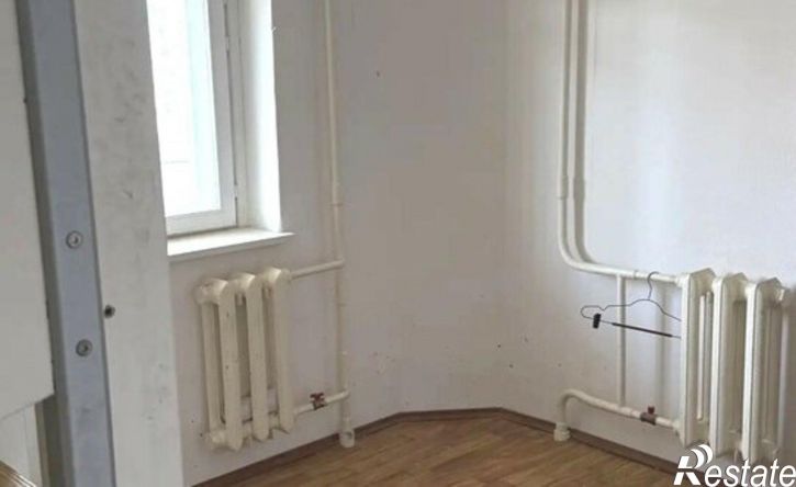 2-комн квартира б-р Молодежи, 12,  д. 12