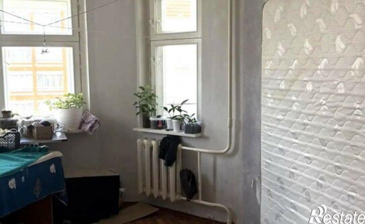 2-комн квартира б-р Молодежи, 12,  д. 12