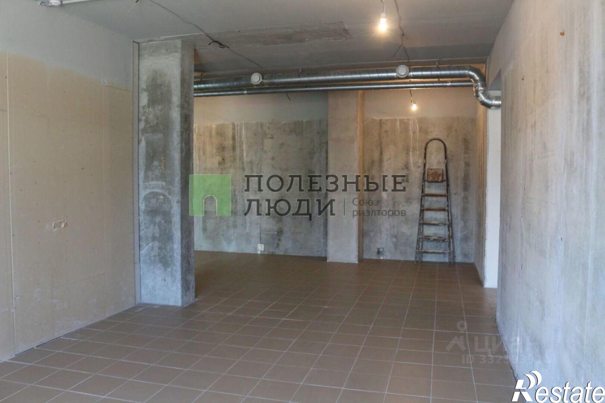 Купить офис, помещение под офис за 10 533 700 рублей на ул Михалицына, 1