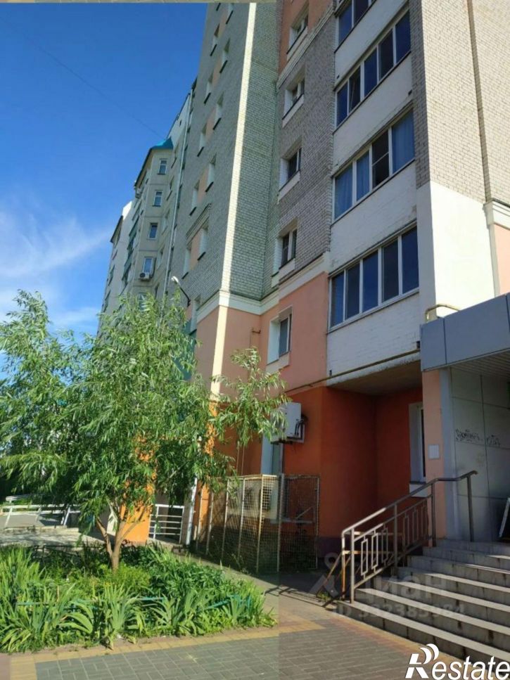 3-комн квартира б-р Молодежи, 6,  д. 6