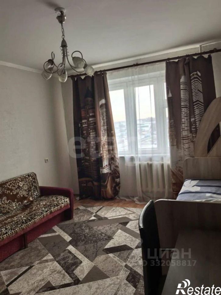 2-комн квартира б-р Молодежи, 4,  д. 4