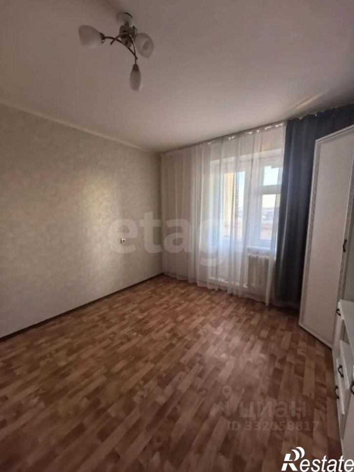 2-комн квартира б-р Молодежи, 4,  д. 4