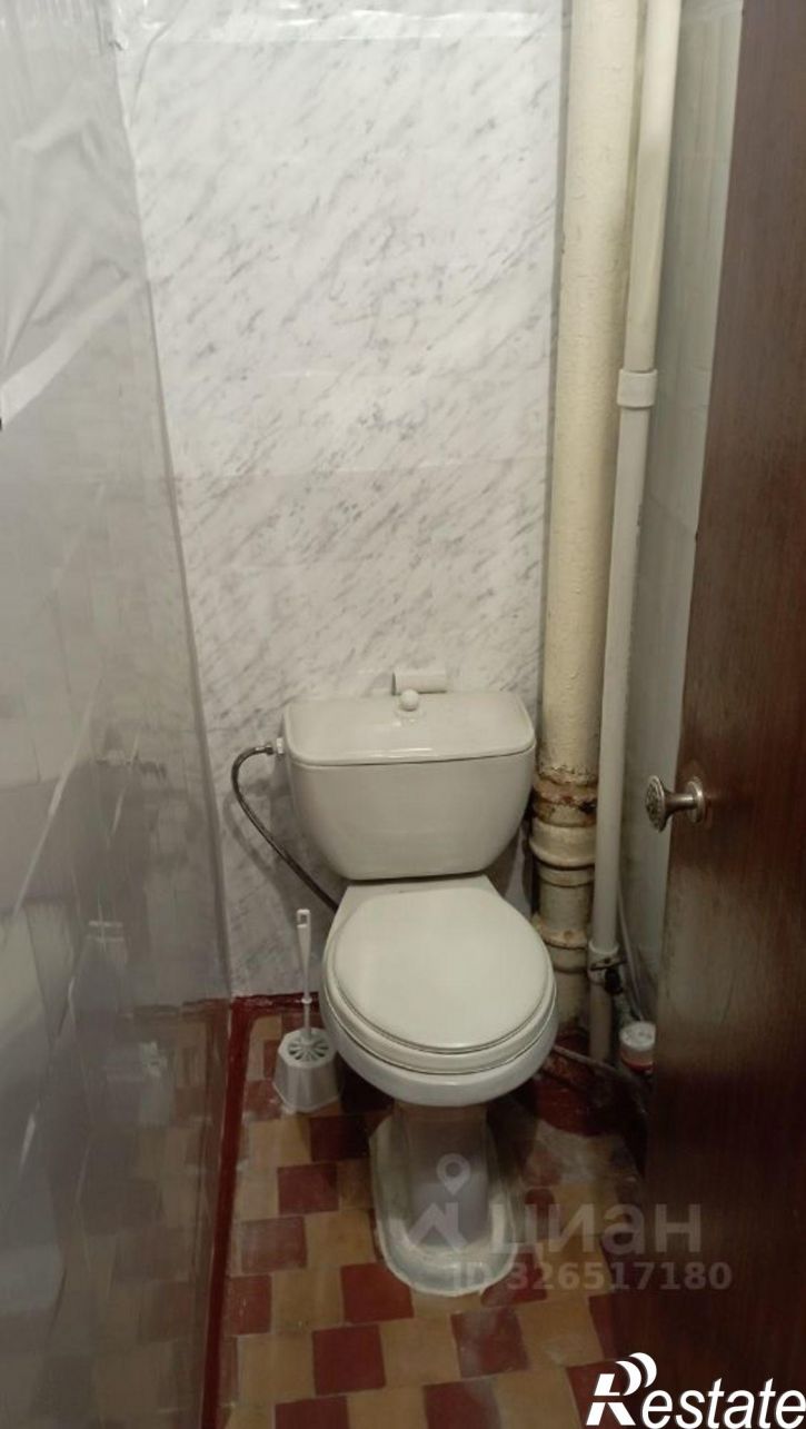 3-комн квартира ул Бурова, 20,  д. 20