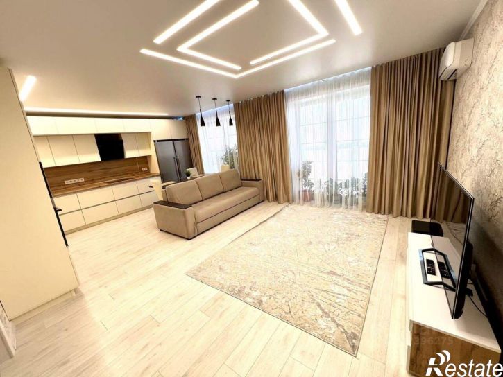 4-комн квартира ул Панчука, 83а,  д. 83а