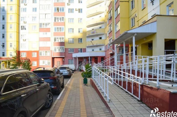 3-комн квартира ул Зеленина, 6,  д. 6