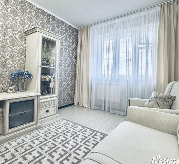 3-комн квартира ул Зеленина, 6,  д. 6