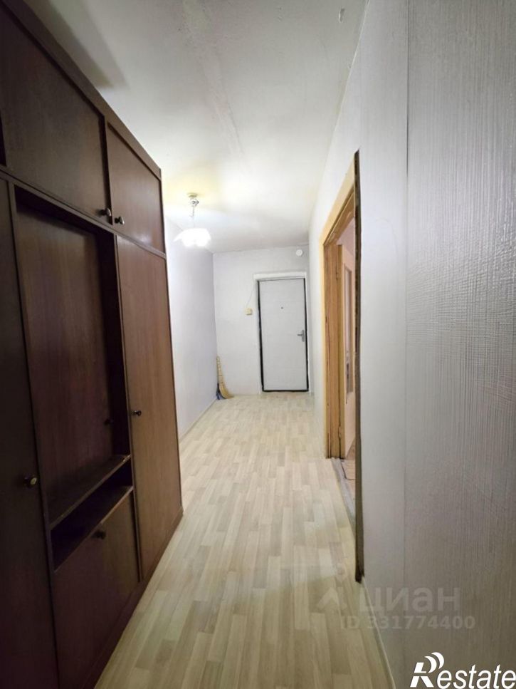 3-комн квартира Бетонный пер, 12,  д. 12