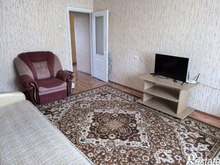 3-комн квартира ул Приборостроительная, 80,  д. 80