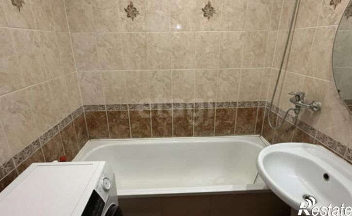 3-комн квартира ул Авиационная, 2,  д. 2