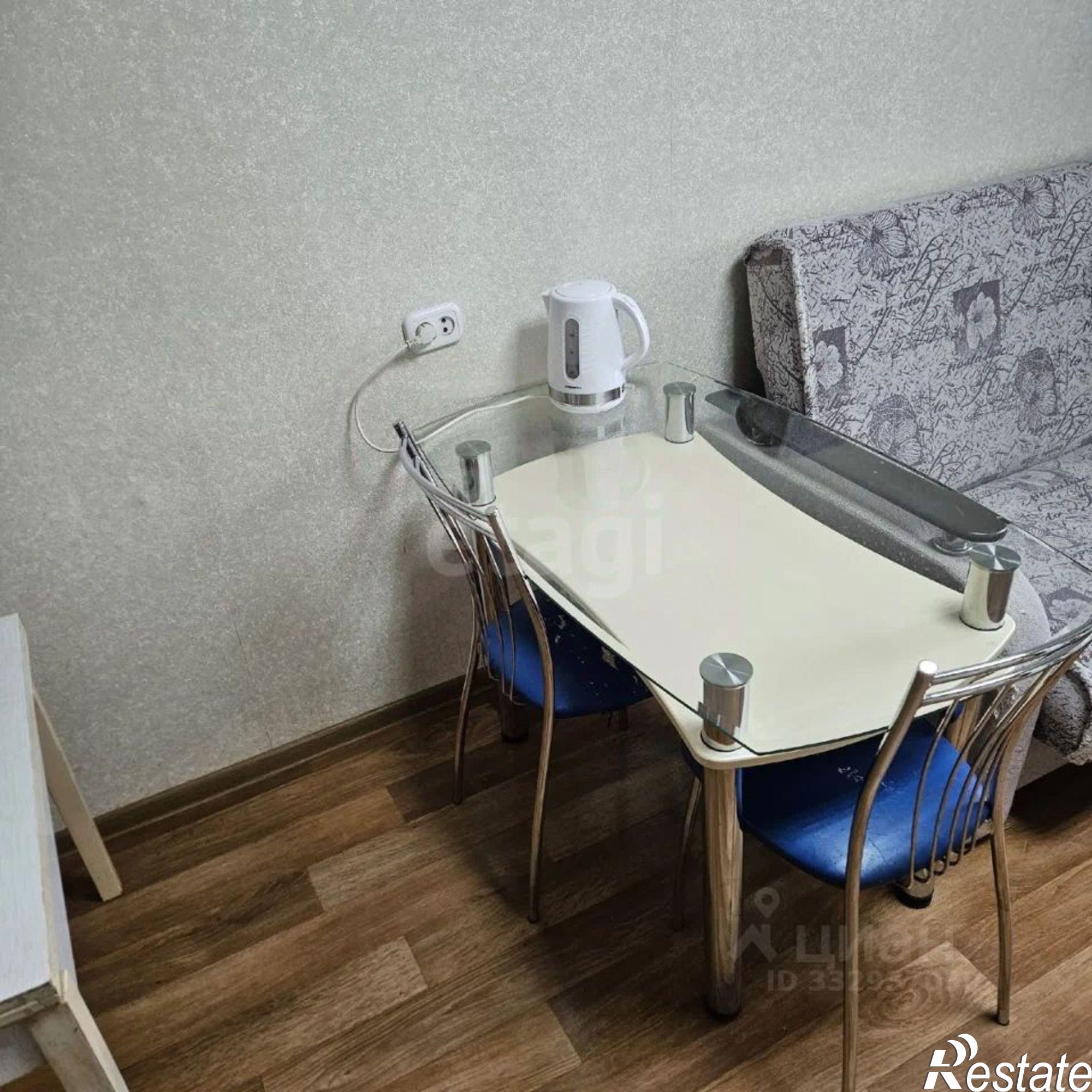 Купить комнату за 950 000 рублей на ул Генерала Родина, 48