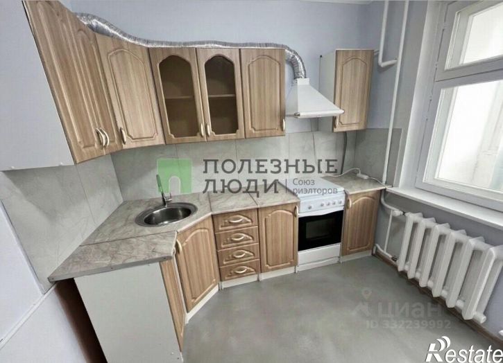 1-комн квартира б-р Молодежи, 4,  д. 4