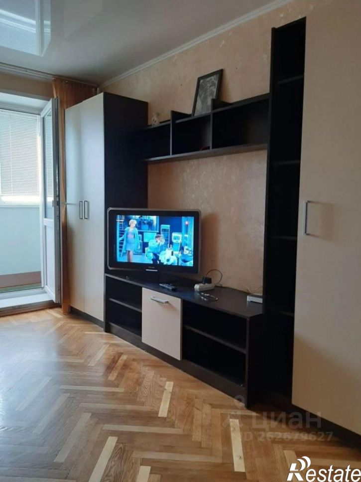 2-комн квартира ул Костомаровская, 5,  д. 5