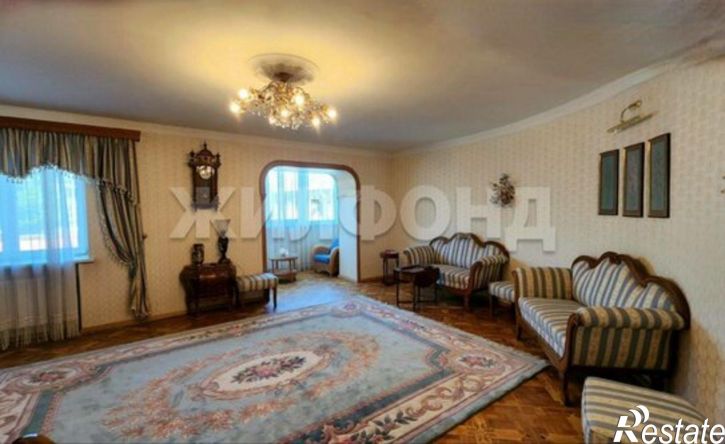 4-комн квартира ул Комсомольская, 44,  д. 44