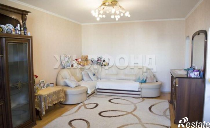 5-комн квартира ул Кромская, 8,  д. 8