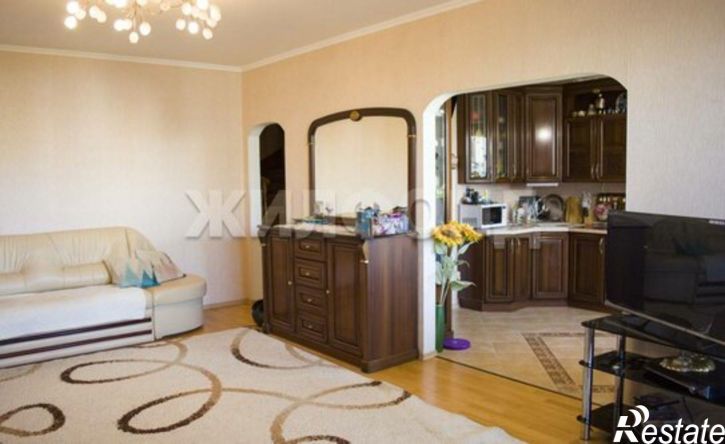 5-комн квартира ул Кромская, 8,  д. 8