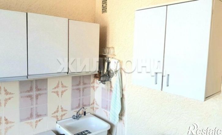 3-комн квартира ул Рощинская, 11а,  д. 11а