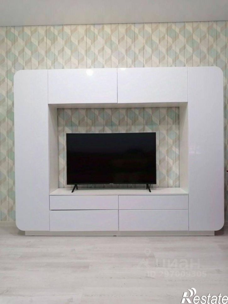 3-комн квартира ул Андрианова, 39,  д. 39