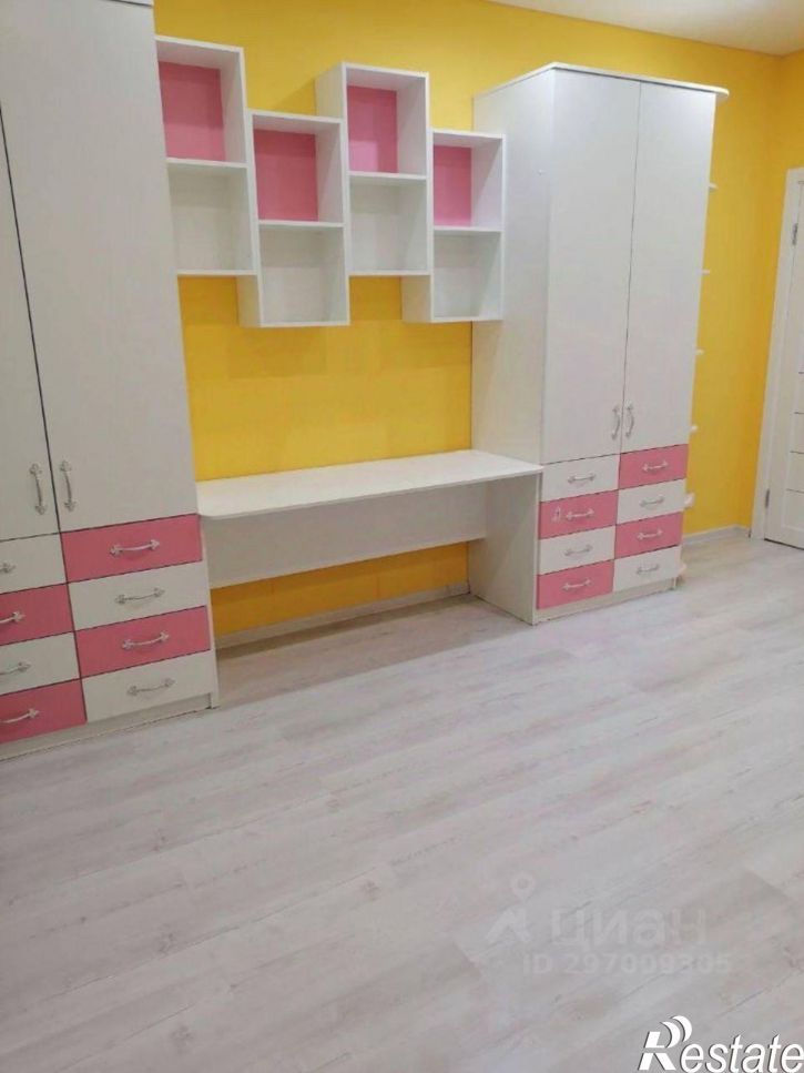3-комн квартира ул Андрианова, 39,  д. 39