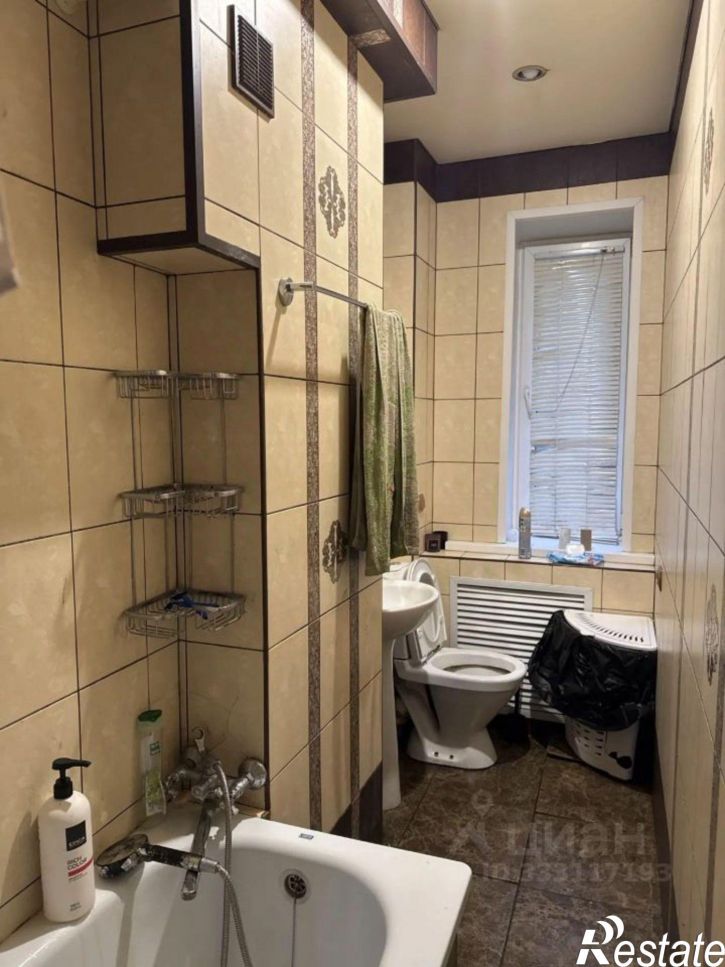 3-комн квартира Кирпичный пр-д, 10,  д. 10