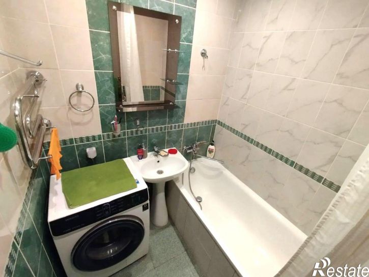 3-комн квартира ул Картукова, 2,  д. 2