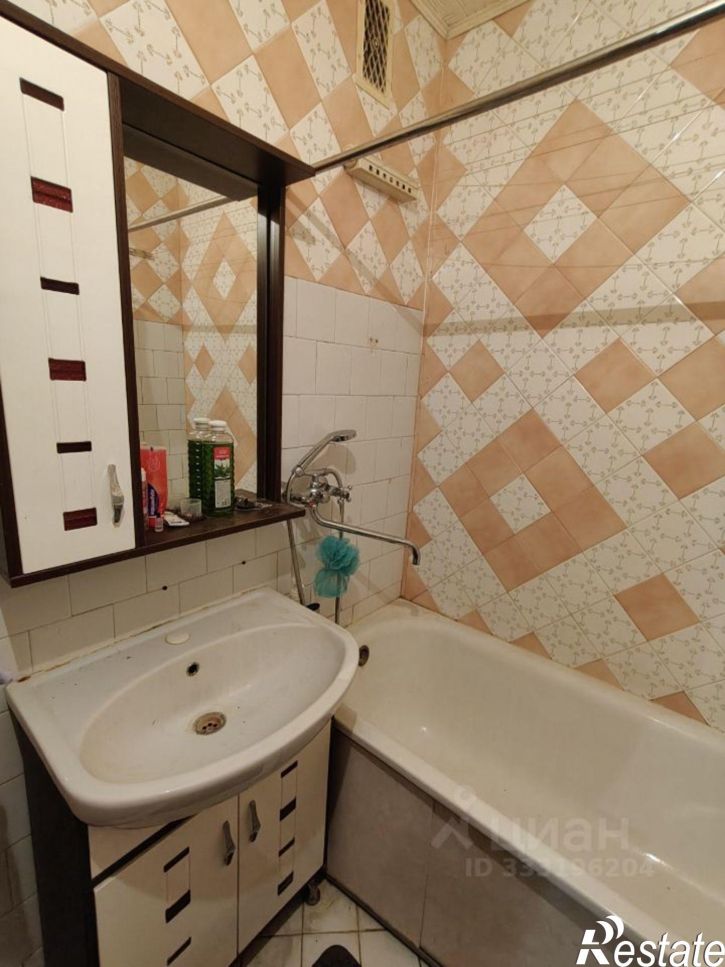 2-комн квартира ул Авиационная, 2,  д. 2